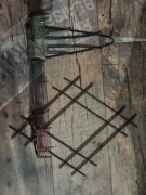 Kwietnik metalowy PRL szt 2