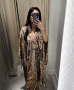 długa sukienka kaftan wzór paisley Zara M38 dekolt serek wiskoza zwiewna 