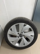 Oryginalne KOŁA FELGI 17 VW GOLF 8 7 6