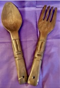 Rzeźbione Afrykańskie sztućce w bardzo dobrym stanie