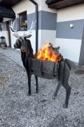 Grill ogrodowy jeleń nowoczesny 