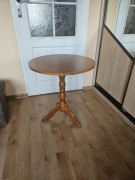 Stolik okrągły średn 60 cm wys 65 cm