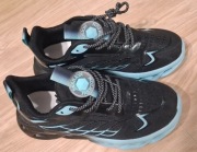 Buty czarne sneakersy damskie z błękitnymi akcentami