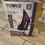 Tower  żelazko 2 in 1