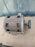 Silnik elektryczny jednofazowy.