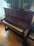 Pianino A. Schutz & Co. Brieg