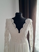 Suknia ślubna | koronka | rozcięcie