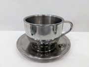 Filiżanka stalowa z talerzykiem