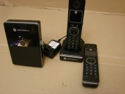 Zestaw starych aparatów telefonicznych Motorola