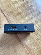 Gniazdo aux + USB charge Audi A4 B9 2016