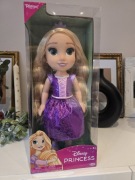 Lalka ROSZPUNKA z bajki Zaplątani, Disney, Tangled, lalka ok. 36 cm.