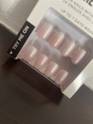 Sztuczne paznokcie tipsy