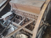 Siewnik konny "11" z 1956r., drewniane koła (nie do ciągnika)