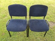 Granatowe krzesło używane 