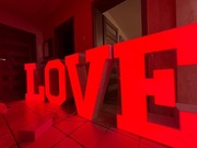 Napis Love Led na imprezy okolicznościowe 