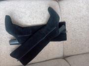 Nowe kozaki zamszowe