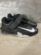 Buty do podnoszenia ciężarów na siłownię Nike savaleos rozmiar40 cv5708-010