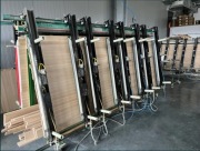 Prasa trapezowa do klejenia drewna dwustronna