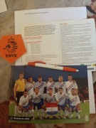 Holenderski Związek Piłki Nożnej KNVB - zestaw pamiątek