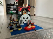 Lego system pirates 6279 - Skull Island