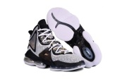 Nike LeBron James XIX - "Royalty" - rozmiar = 42,5