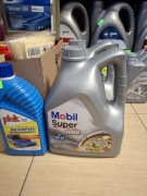 Mobil 3000 XE  5w30 .poj 4 L 