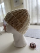 Czapka zrobiona na szydełku beanie handmade