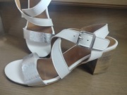 Sandały jak nowe skora