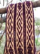 Krajka tkana na tabliczkach Hallstatt (oissed hole)