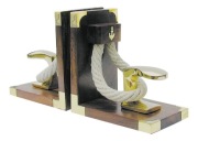 Podpórki do książek Bollard & Rope – stylowy dodatek do Twojej biblioteczki