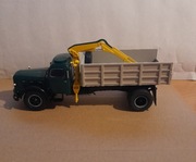 Kultowa ciężarówka z epoki PRL Skoda z HDS