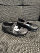 Półbuty, baleriny, buty dziewczęce UK 9 Euro 27 