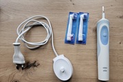 Braun Oral-B szczoteczka rotacyjna z akcesoriami