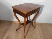 Stolik biedermeier niciak gięty szuflada półka
