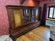 *Neobarokowa wielka witryna, biblioteka, po renowacji, orzech, lwie łapy* 