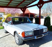 MERCEDES   123     diesel    