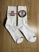 Białe skarpetki sportowe rozmiar 41-43 z napisem