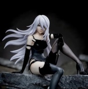 Figurka anime postać Fortnite Manga kolekcjonerska Prezent 13cm Laska