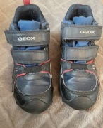 Buty chłopięce przejściowe Geox r28