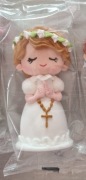 Figurka cukrowa dziewczynka komunia komunijna ihs