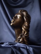 Rzeźba z brązu - "Wenus"