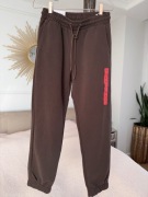 Sinsay brązowe joggery dresowe spodnie dresy Bershka House Zara jogger