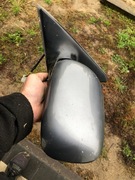 Avensis t22 lusterko lewe kolor