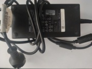 Dell adapter 19,5V 180W.