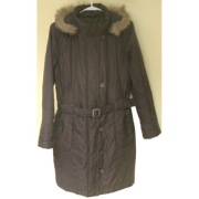 PŁASZCZ DAMSKI OCIEPLANY kaptur c.brąz DE FACTO M