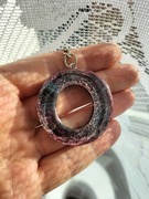 Brelok litera O z żywicy epoksydowej i uv 