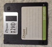 Dysan MF HD 3.5" - dyskietka komputerowa + etui plastikowe przezroczyste