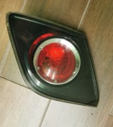 lampa tylna lewa klapa lewy tył mazda 3 BK hatchback Mazda I