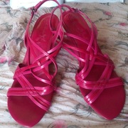 Sandałki Clarks malinowe 