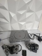 Sony PlayStation 1 PS1 SCPH-5502 PAL + 2 pady + karta pamięci